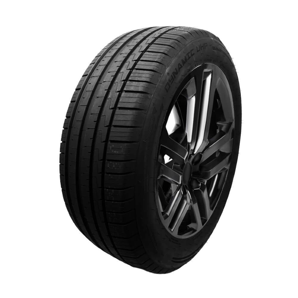 Montreal Dynamic UHP 215/50R17 95W XL